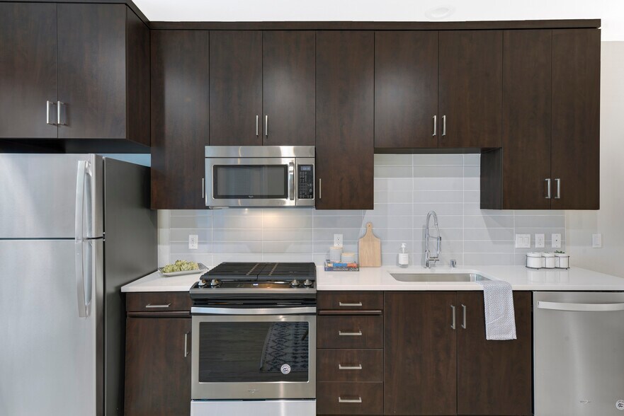 Domain San Diego 8798 Spectrum Center Blvd San Diego CA 92123