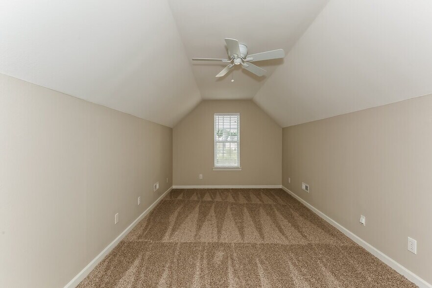 Building Photo - 9303 Winston Hall Ct
