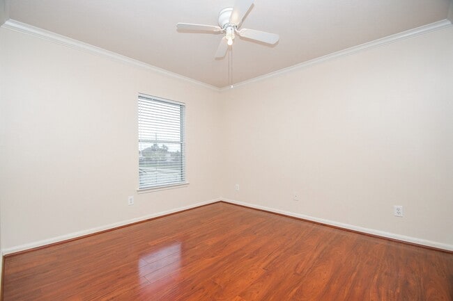 Building Photo - 14234 Silver Glade Ln