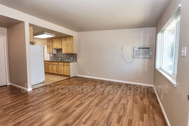 Building Photo - 2310 Kenworthy Way
