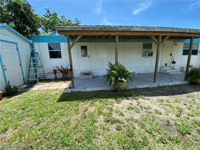 Building Photo - 5687 Meadowlark Ln