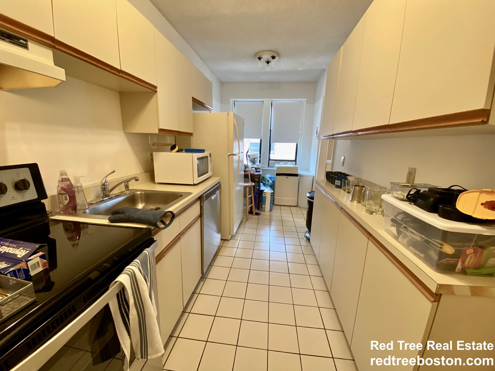 Building Photo - 137 Englewood Ave