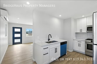 Building Photo - 209 Hensley-