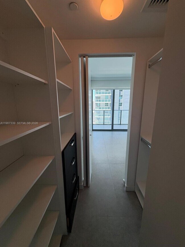 Building Photo - 1300 S Miami Ave