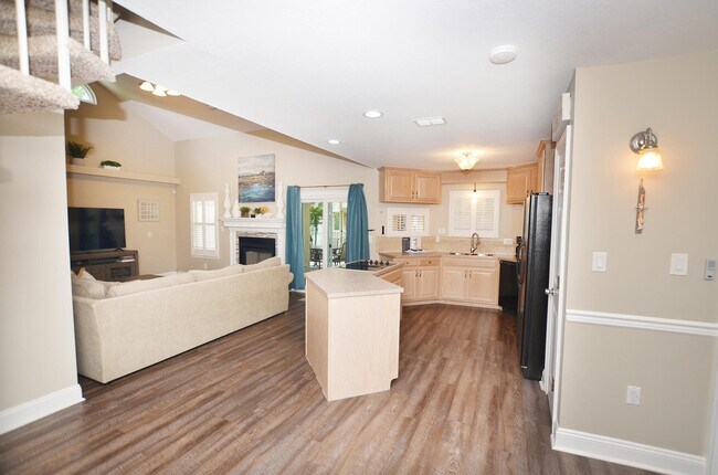 Building Photo - 2133 Las Vegas Trail