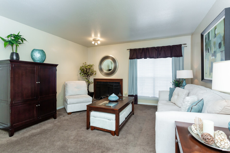 HILLSIDE APARTMENTS - 9250 Dean Rd Shreveport LA 71118 | Apartment Finder