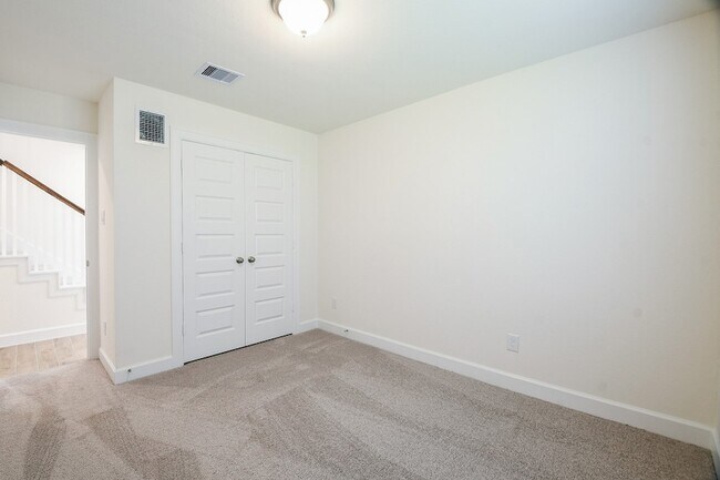 Building Photo - 11416 Lucky Fls Dr