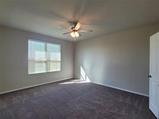 Building Photo - 933 Ravenwood Ln