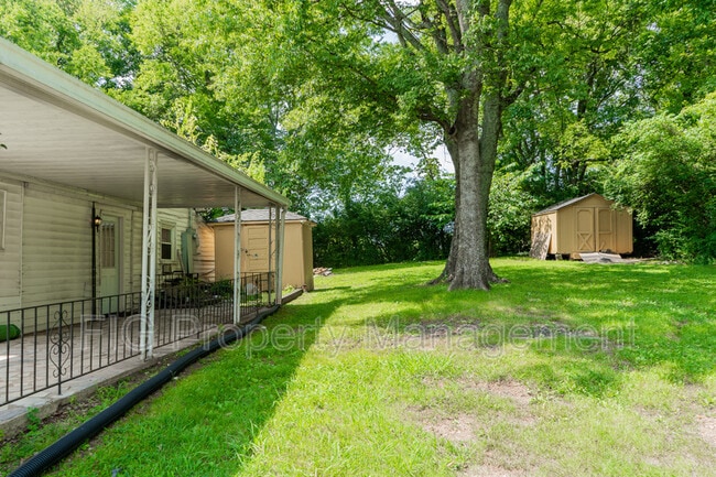 Building Photo - 119 West Moody Avenue - 1