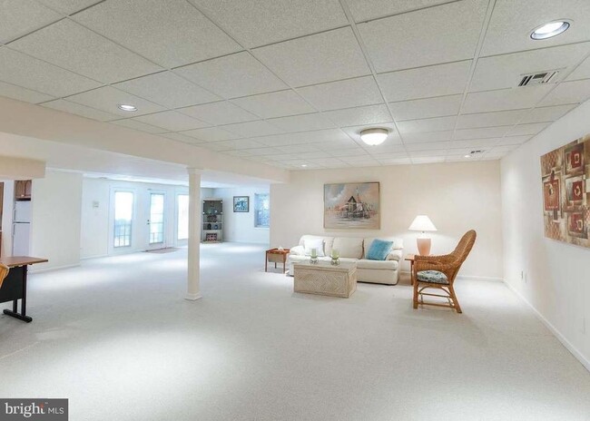 Building Photo - 9720 Holloway Hill Ct