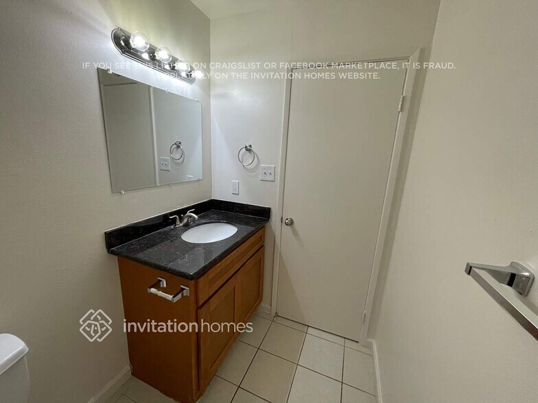 Building Photo - 3971 Avante Way