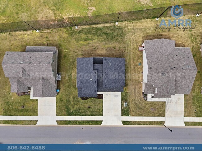 Building Photo - 1124 Bunker Dr