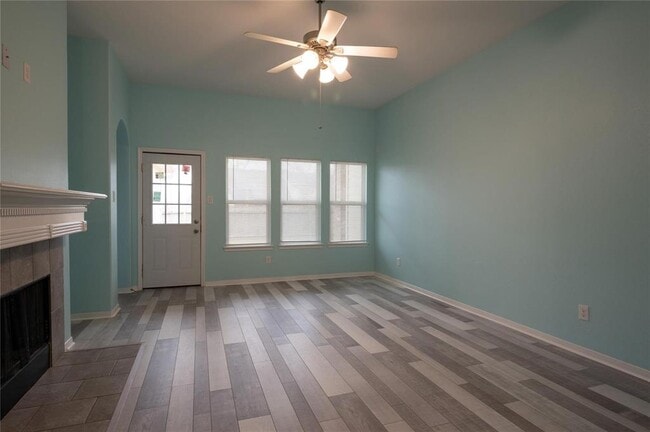 Building Photo - 70 N Forrest Ave