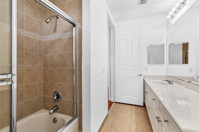 Building Photo - 2509 San Pietro Cir