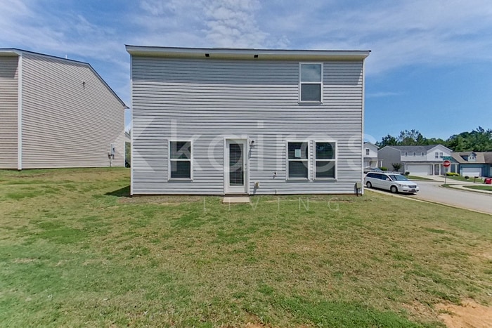 Building Photo - 605 Ivy Brook Way