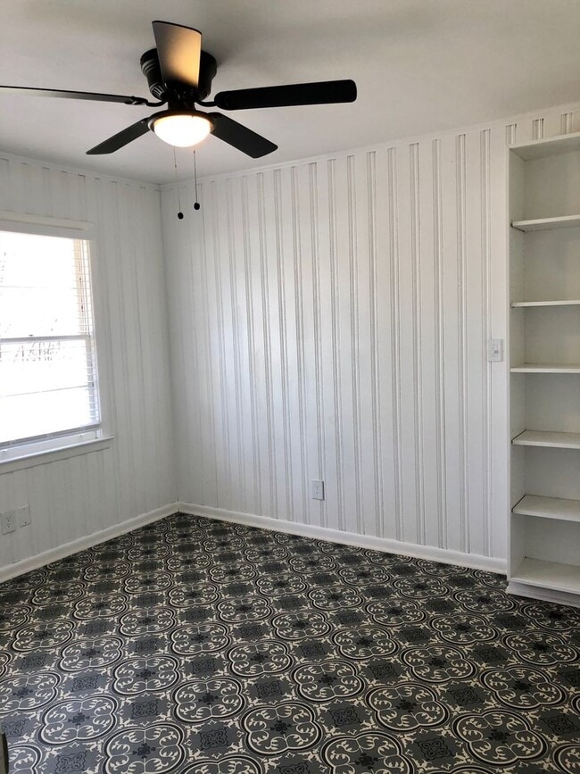 Building Photo - Renovated Farmhouse Inspired Brick Ranch