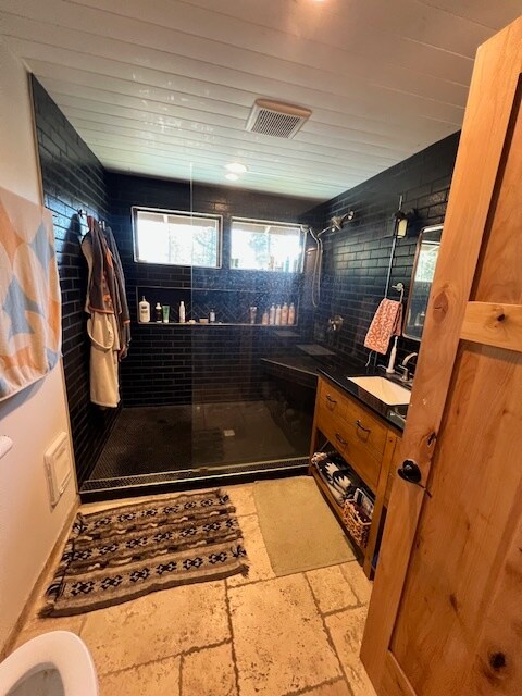 Building Photo - 51414 Ash Rd