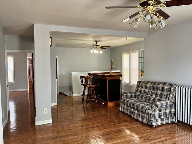 Building Photo - 15 Marion Ter