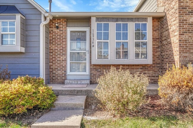 Building Photo - 16934 E Whitaker Dr