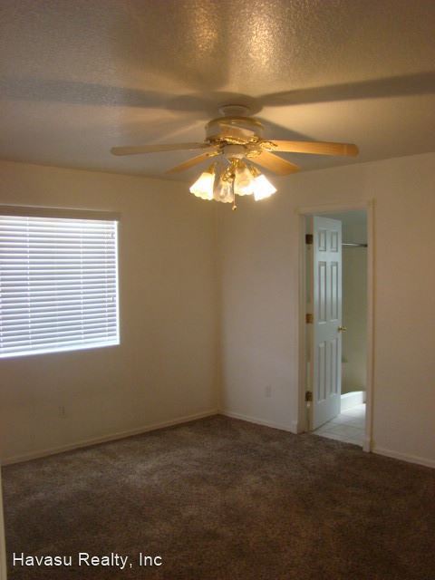 Building Photo - 3 br, 2 bath House - 2335 College Drive