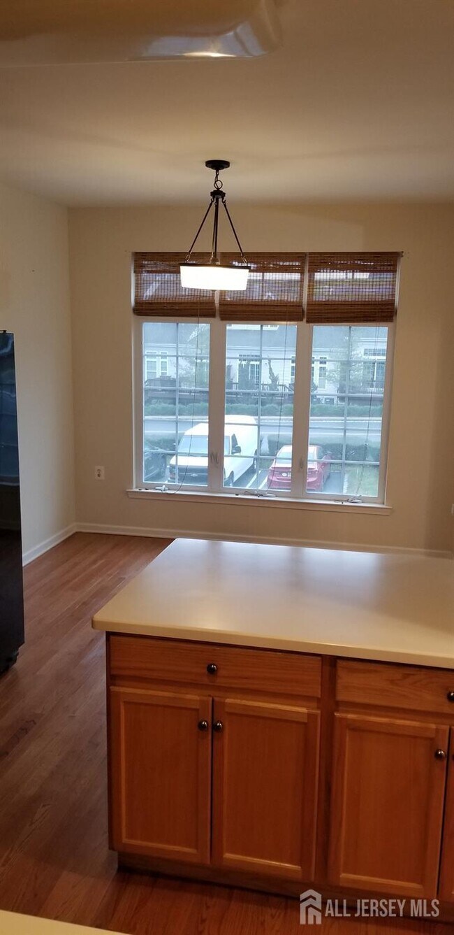 Building Photo - 12 Jensen Court