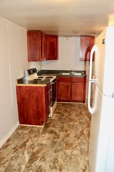 2nd Level Kitchen - 213 Mound Ave