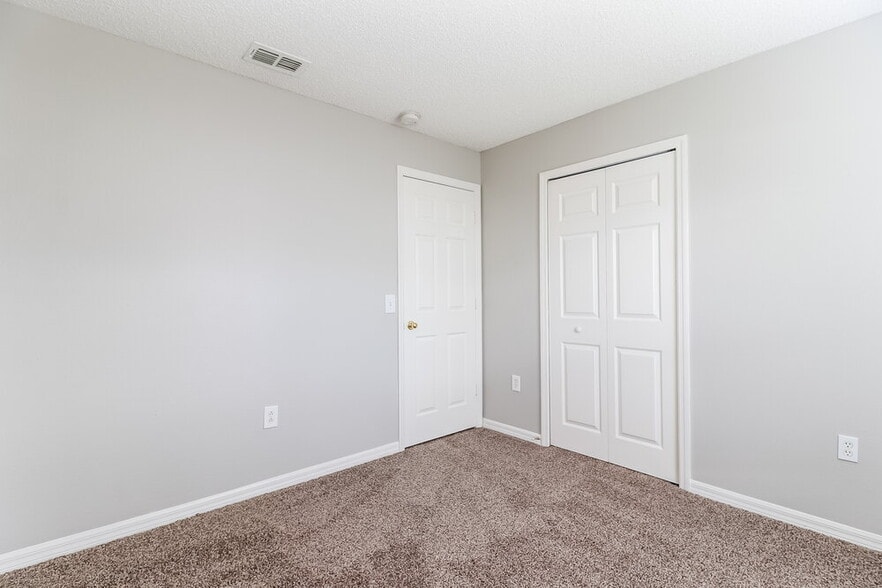 Building Photo - 6203 Gassino Pl