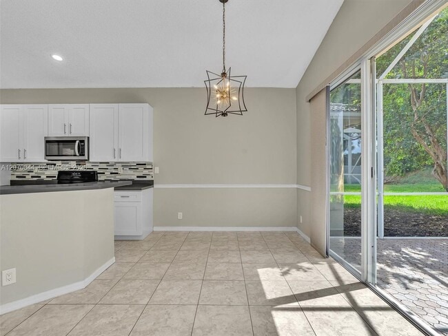 Building Photo - 6271 SW 195th Ave