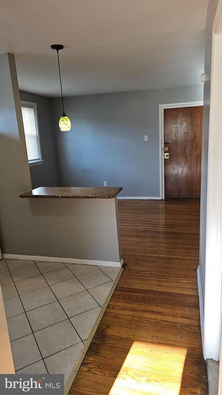 Building Photo - 529 McKinley St