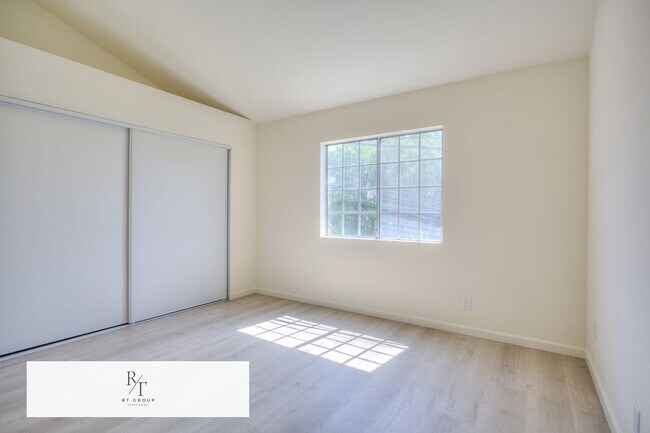 Building Photo - Welcome to this beautifully renovated home...