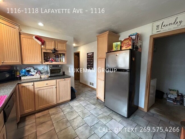 Building Photo - 1116-1118 Lafayette Ave-1116