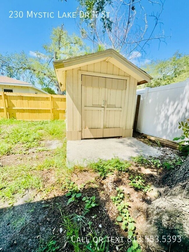 Building Photo - 230 Mystic Lake Dr N