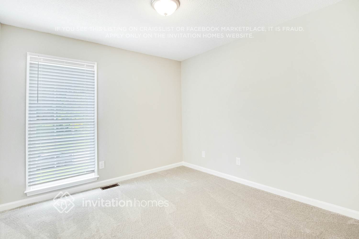 Building Photo - 24 Grapevine Dr