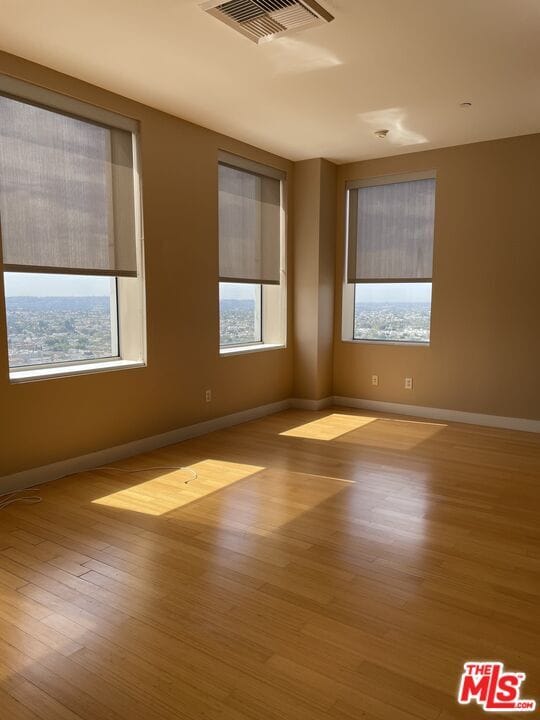 Building Photo - 3810 Wilshire Blvd