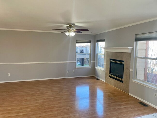 Building Photo - 1542 Chadderton Ct