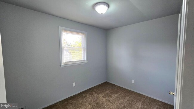 Building Photo - 2105 Hunter St