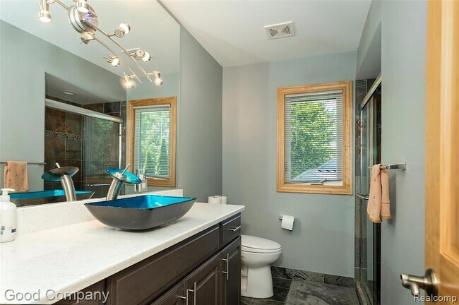 Building Photo - 30384 Castleford Ct