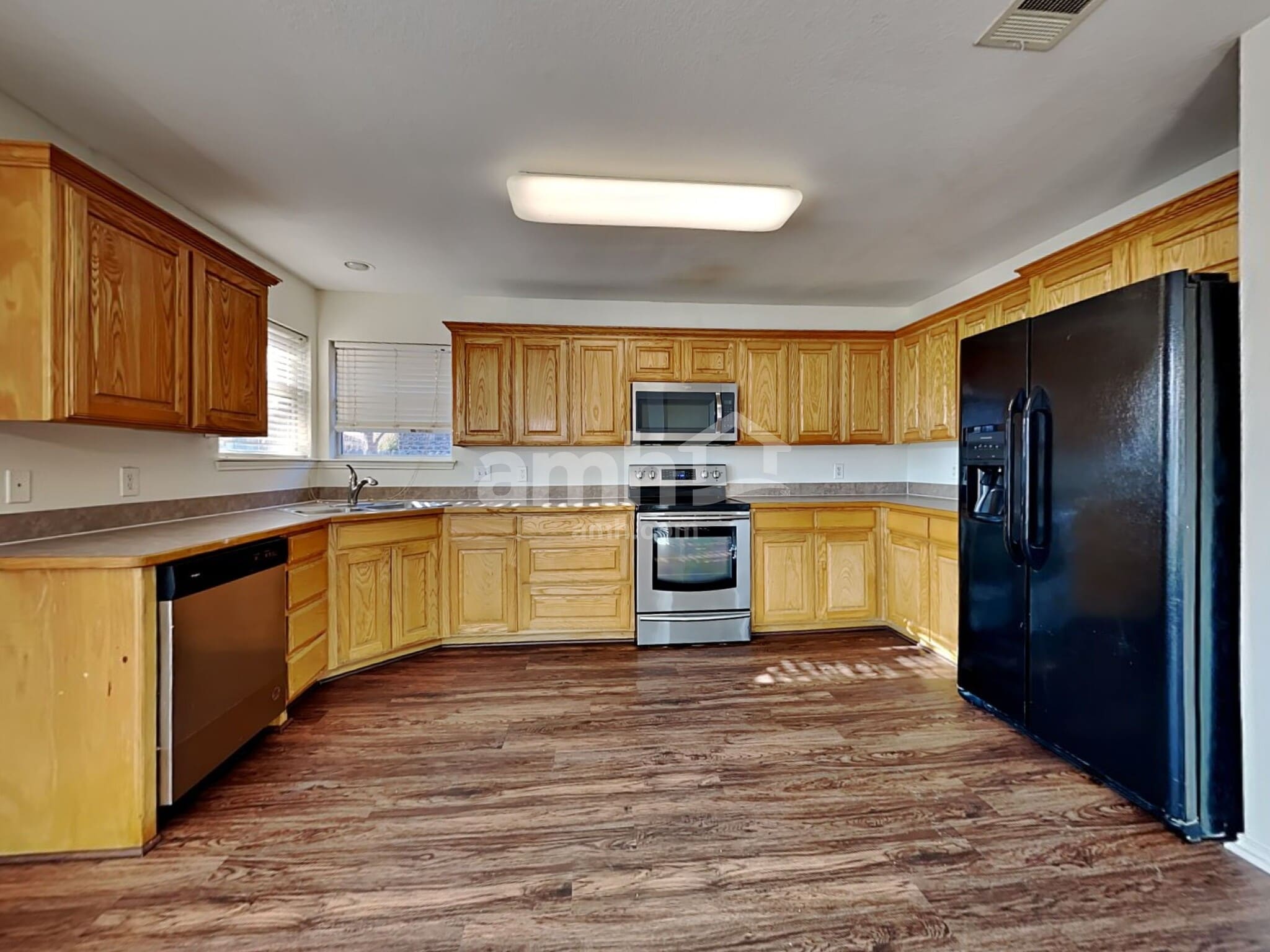 Building Photo - 1013 White Marlin Dr