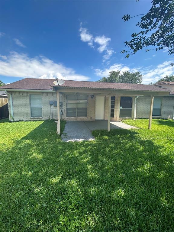 Building Photo - 4929 Meadow Pl Dr