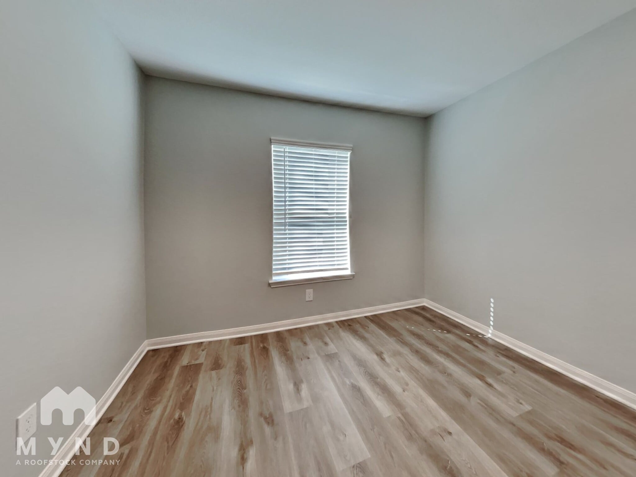 Building Photo - 8422 Rayburn Rd