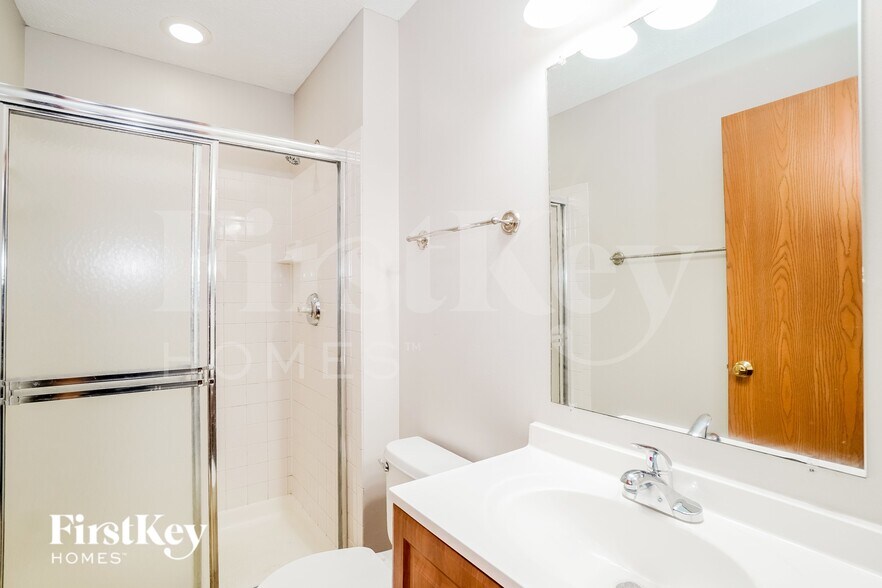 Building Photo - 1072 Tarragon Dr