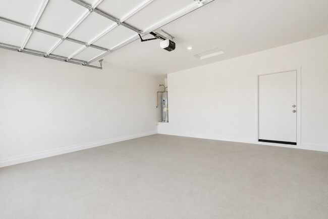 Building Photo - 18000 Calle Lejos