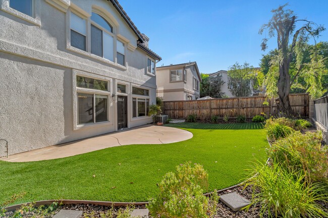 Building Photo - 2775 Florentine Ct