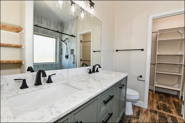 Building Photo - 3413 Tea Rose Pl