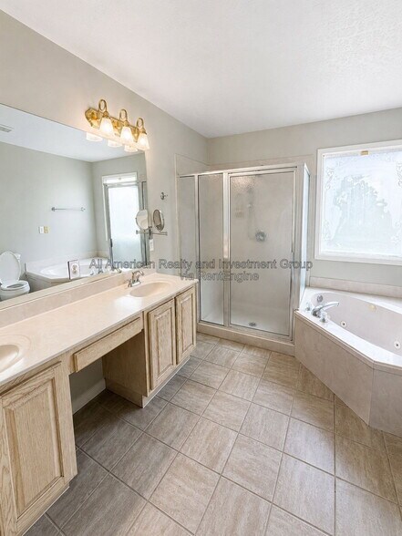 Building Photo - 507 Rush Park Cir