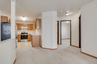 Building Photo - Sandstone Apartments