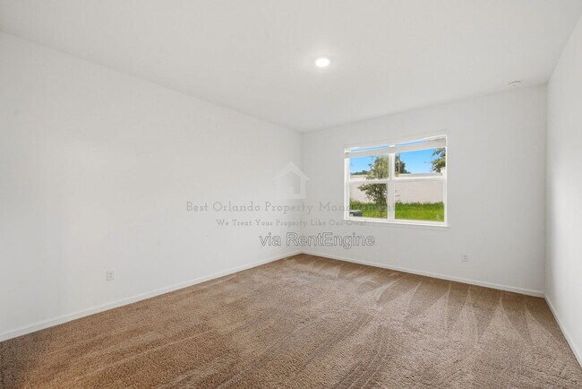 Building Photo - 4386 Davos Dr