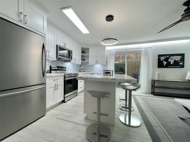 Building Photo - 1801 Huldy St