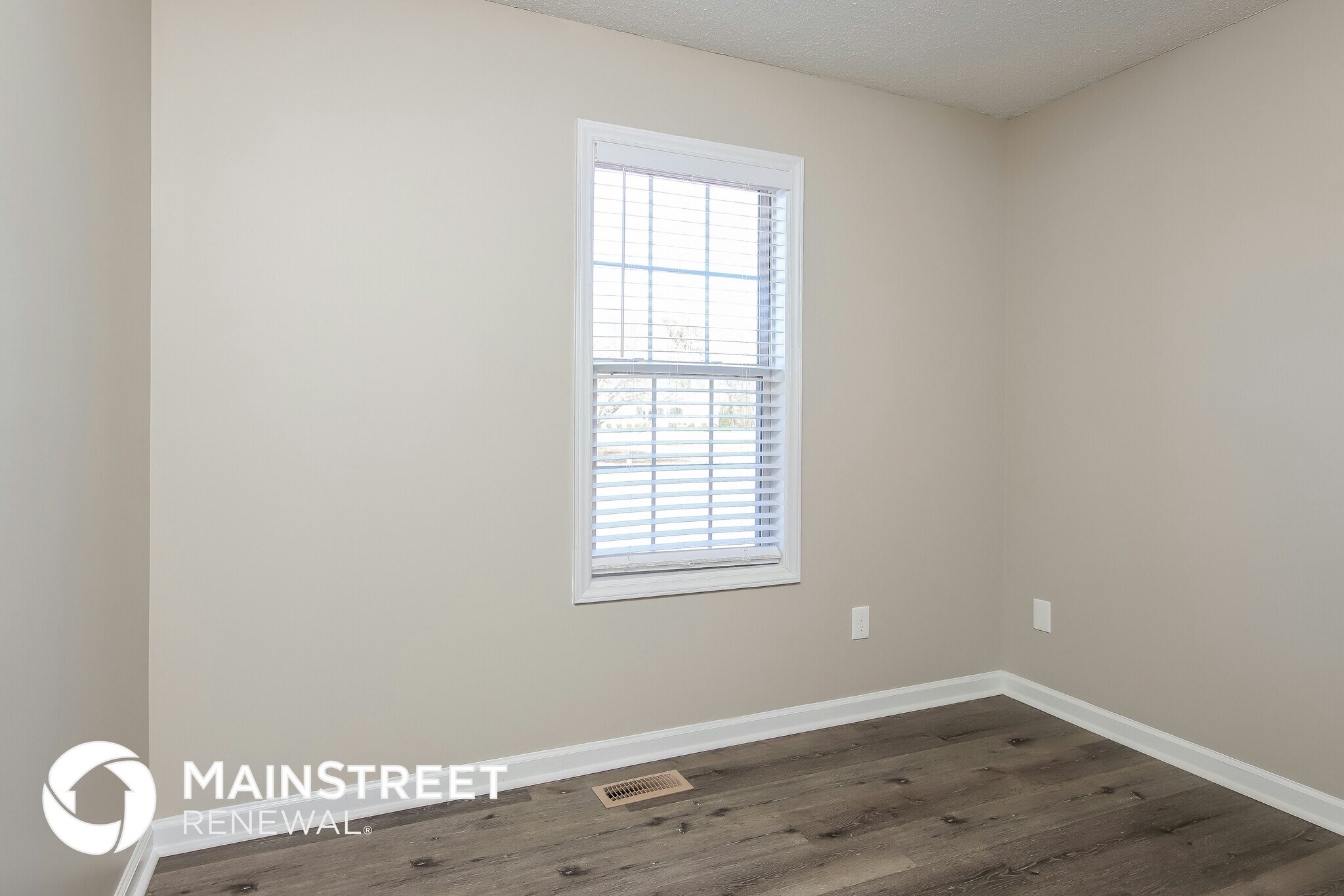 Building Photo - 1779 Crantock Rd