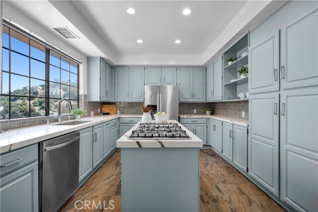 Building Photo - 3482 Coldwater Canyon Ave